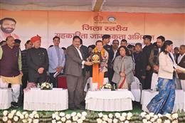 विदेशों में धूम मचाएंगे सहकारिता संस्थाओं के उत्पादः डाॅ अरविंद शर्मा