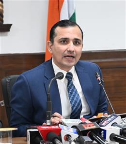 आयोग ने 107 दिनों में अभ्यर्थियों के हित में किये कार्य : चेयरमैन हिम्मत सिंह