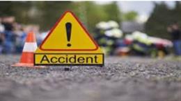 बठिंडा में तेल के टैंकर व बस में टक्कर 25 यात्री घायल