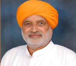 गन्ने की बिजाई व कटाई को मशीनों पर दिया जाए अनुदान:श्याम सिंह राणा