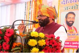 दीनबंधु सर छोटूराम ने जीवन पर्यंत विभिन्न वर्गों के कल्याण के लिए किया संघर्ष : मुख्यमंत्री नायब सिंह सैनी