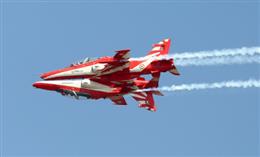  60 वर्षीय अनुभवी रूसी परीक्षण पायलट सर्गेई बोगदान ने दुर्जेय Su-57 को उड़ाया
