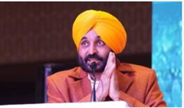 मुख्यमंत्री ने अधिकारियों को भविष्य की समस्या से निपटने के लिए अनाज के स्टॉक को बदलने की प्रक्रिया में तेजी लाने के लिए कहा