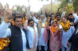  “तूफानों से खेलता हूं मैं, मैं खुद भी एक तूफान हूं, हमसे टकराने वालों के लिए, उनके खात्मे का पैगाम हूं“  : अनिल विज