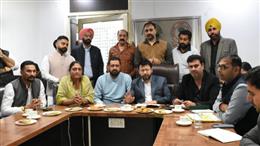 स्थानीय निकाय मंत्री डॉ. रवजोत सिंह ने शहर में बुनियादी सुविधाओं को और बेहतर बनाने पर दिया जोर
