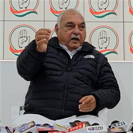 पेपर लीक, बेरोजगारी, कानून व्यवस्था और भ्रष्टाचार के मुद्दों को विधानसभा में उठाएगी कांग्रेस : हुड्डा 