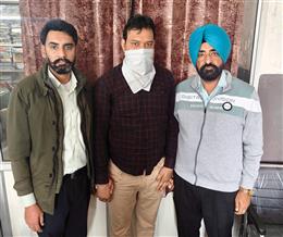 इंतकाल दर्ज करने के लिए 4000 रुपये रिश्वत लेता पटवारी विजीलेंस ब्यूरो द्वारा रंगे हाथों गिरफ्तार