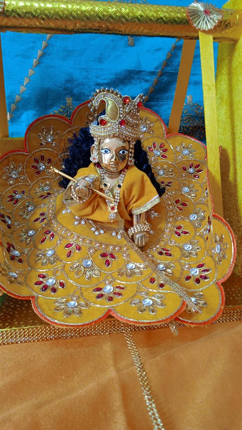 न्यूज अपडेट इंडिया की तरफ से आपको और आपके परिवार को जन्मअष्टमी की हार्दिक शुभकामनाएं भगवान श्री कृष्ण की कृपा आप पर बनी रहे। 🙏जय श्री कृष्ण🙏